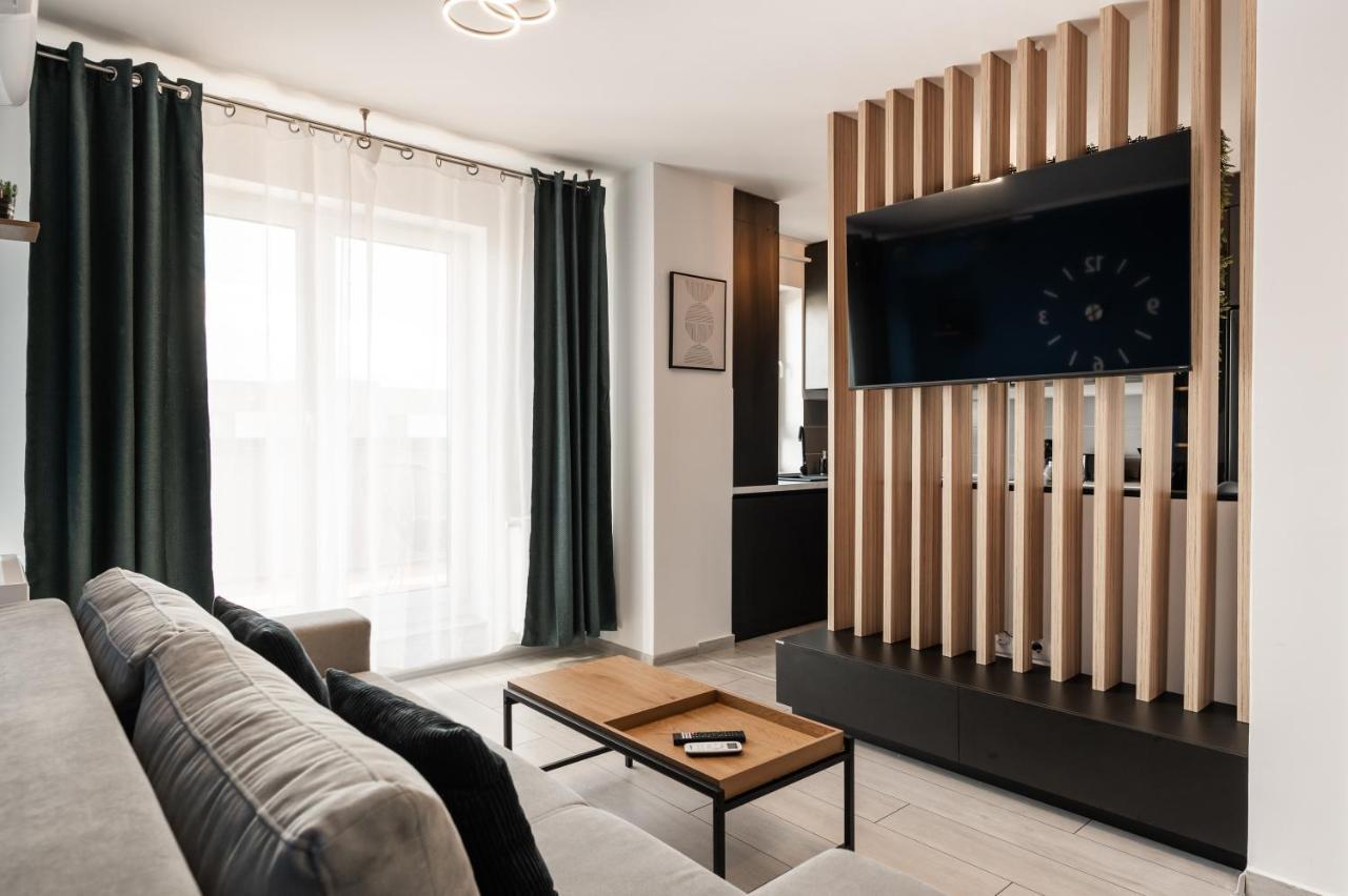 Milano Studio With Terrace And Panoramic View براشوف المظهر الخارجي الصورة