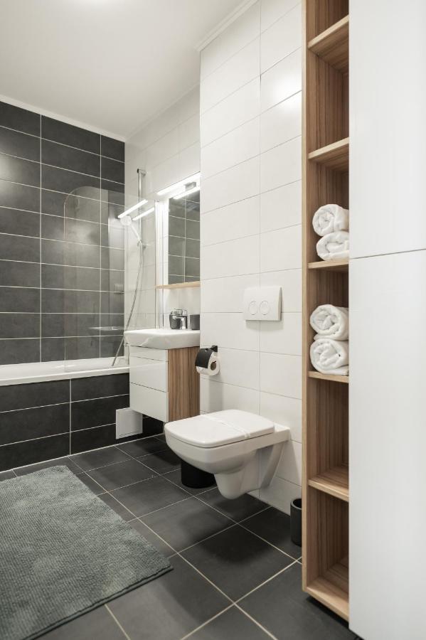 Milano Studio With Terrace And Panoramic View براشوف المظهر الخارجي الصورة