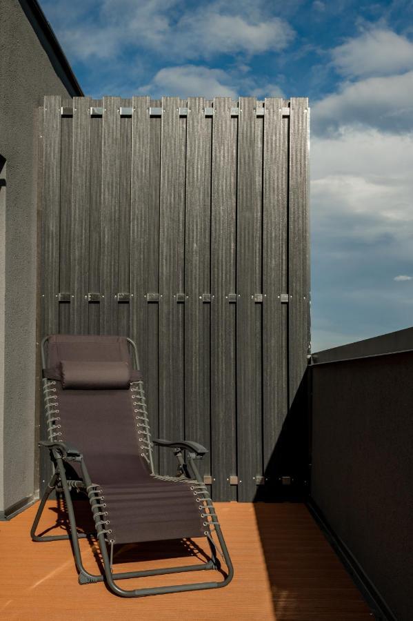 Milano Studio With Terrace And Panoramic View براشوف المظهر الخارجي الصورة